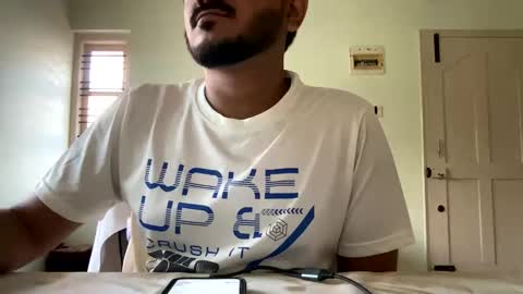 Snapshot of bighandsomesatisfy chatting on February 17, 2025, 12:16 pm bighandsomesatisfy online show from February 17, 2025, 12:16 pm