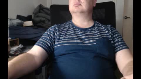 Snapshot of bighorn1981 chatting on December 15, 2025, 4:39 am bighorn1981 online show from December 15, 2025, 4:39 am