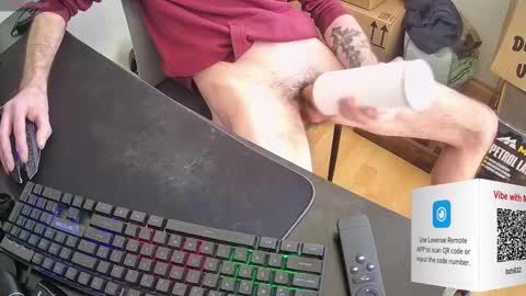 Snapshot of biglummel15 chatting on January 22, 2025, 11:45 am biglummel15 online show from January 22, 2025, 11:45 am