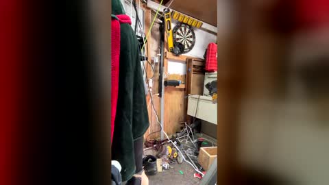 bigmanaround9 online show from April 1, 2026, 2:58 pm