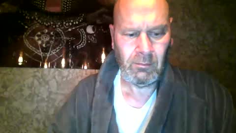Snapshot of bigmike3339 chatting on December 7, 2024, 5:48 am bigmike3339 online show from December 7, 2024, 5:48 am