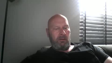 Snapshot of bigmike3339 chatting on September 17, 2025, 7:10 am bigmike3339 online show from September 17, 2025, 7:10 am
