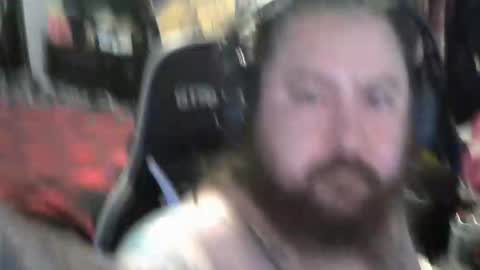 Mestu-Senpai online show from April 3, 2026, 3:04 am