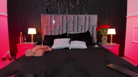 Snapshot of bigsexxyass chatting on May 8, 2026, 12:16 am Zayra online show from May 8, 2026, 12:16 am