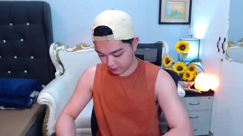 Snapshot of bigshowforyouxx chatting on February 27, 2025, 1:07 pm Jay online show from February 27, 2025, 1:07 pm