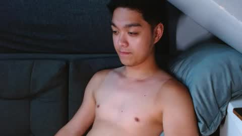 Snapshot of bigshowforyouxx chatting on May 27, 2026, 6:10 am Jay online show from May 27, 2026, 6:10 am