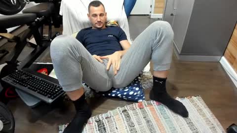 bigsshark online show from January 8, 2025, 10:15 am