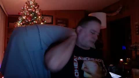 Snapshot of bigthicksatisfying2 chatting on January 1, 2025, 8:24 am bigthicksatisfying2 online show from January 1, 2025, 8:24 am