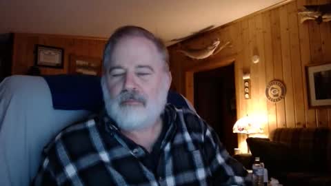 bigthicksatisfying2 online show from May 1, 2026, 5:34 am
