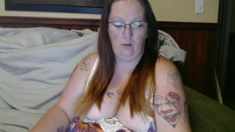 Snapshot of bigtitsgirl9991 chatting on July 21, 2026, 3:20 am Kim online show from July 21, 2026, 3:20 am