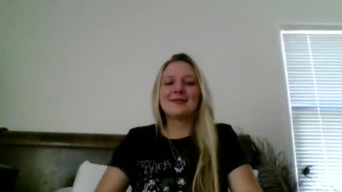 Snapshot of bigtittybella21 chatting on July 2, 2026, 1:38 am bigtittybella21 online show from July 2, 2026, 1:38 am