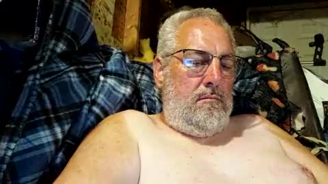 Snapshot of biguy121971 chatting on July 5, 2026, 5:14 am Biguy52 online show from July 5, 2026, 5:14 am