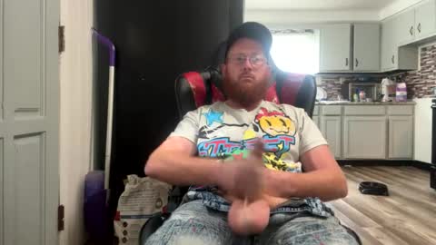 Snapshot of bigwc00 chatting on July 18, 2026, 8:23 pm bigwc00 online show from July 18, 2026, 8:23 pm
