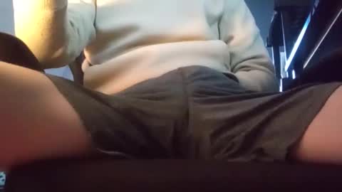 Snapshot of bigwhited2115 chatting on December 7, 2024, 6:26 pm Onlyfans redheadedwhitedick online show from December 7, 2024, 6:26 pm