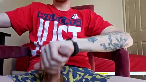 Snapshot of bigwhited2115 chatting on February 25, 2025, 7:47 pm Onlyfans redheadedwhitedick online show from February 25, 2025, 7:47 pm