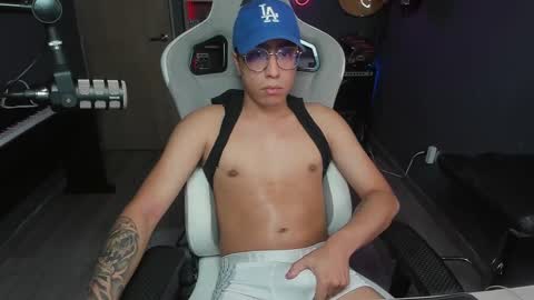 Snapshot of bigxboy96 chatting on February 9, 2025, 2:07 pm bigxboy96 online show from February 9, 2025, 2:07 pm