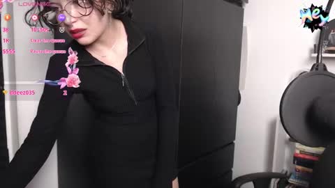 Valeria 3 online show from November 12, 2025, 12:55 am