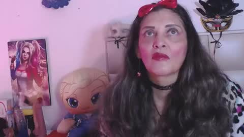 Snapshot of biky_hot chatting on January 1, 2025, 11:18 pm Biky Hot online show from January 1, 2025, 11:18 pm