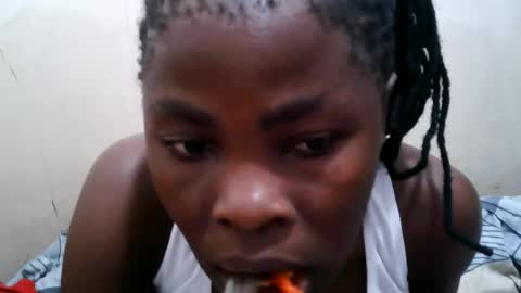 Snapshot of bilia_ebony chatting on June 16, 2026, 10:29 am Bilia online show from June 16, 2026, 10:29 am
