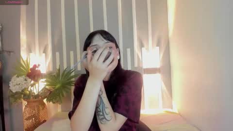 bilie__eilish online show from February 13, 2026, 12:01 pm