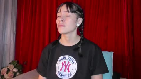 Snapshot of bilie__eilish chatting on May 20, 2026, 12:33 pm bilie__eilish online show from May 20, 2026, 12:33 pm