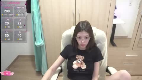 billy1love online show from February 10, 2025, 5:03 am