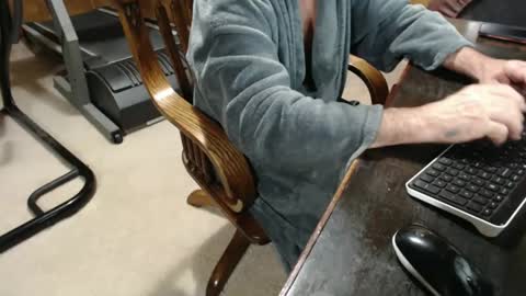 billy471 online show from March 11, 2025, 9:56 am