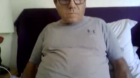 Snapshot of billydubs chatting on October 31, 2025, 6:20 pm billydubs online show from October 31, 2025, 6:20 pm