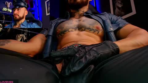 Snapshot of billymayer_ chatting on November 5, 2025, 6:30 pm billy online show from November 5, 2025, 6:30 pm