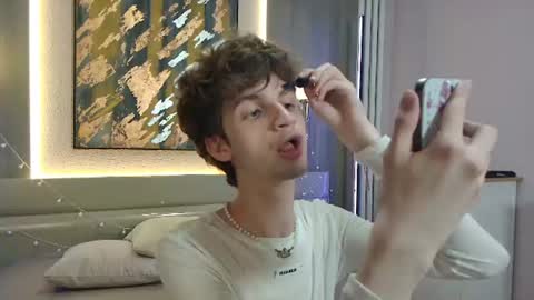 Bimbo boy online show from June 12, 2026, 5:01 pm