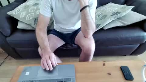 bindmedown online show from May 15, 2026, 8:43 am