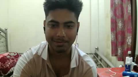 birbikrom104 online show from May 2, 2026, 5:23 am