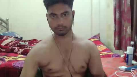 Snapshot of birbikrom104 chatting on May 5, 2026, 4:59 pm birbikrom104 online show from May 5, 2026, 4:59 pm