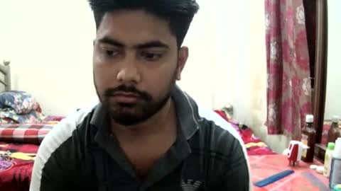 Snapshot of birbikrom104 chatting on May 19, 2026, 5:03 am birbikrom104 online show from May 19, 2026, 5:03 am