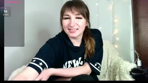 Snapshot of birdie_kiss chatting on May 13, 2026, 8:16 pm birdie_kiss online show from May 13, 2026, 8:16 pm