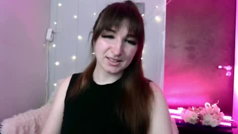 Snapshot of birdie_kiss chatting on June 8, 2026, 7:47 pm birdie_kiss online show from June 8, 2026, 7:47 pm
