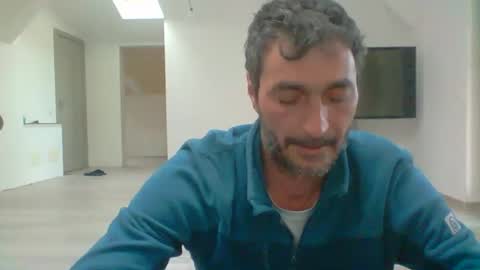Snapshot of bisexdadd chatting on March 3, 2025, 5:53 am bisexdadd online show from March 3, 2025, 5:53 am