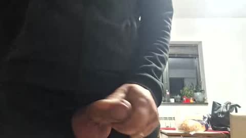 Snapshot of bisexdadd chatting on October 24, 2025, 4:25 pm bisexdadd online show from October 24, 2025, 4:25 pm