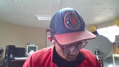 Snapshot of bisexmangenx chatting on May 14, 2026, 11:44 pm Manu O online show from May 14, 2026, 11:44 pm