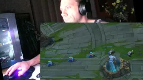 Zdenek online show from September 9, 2025, 7:02 pm