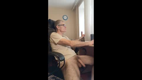 biytwert online show from February 7, 2026, 4:05 am