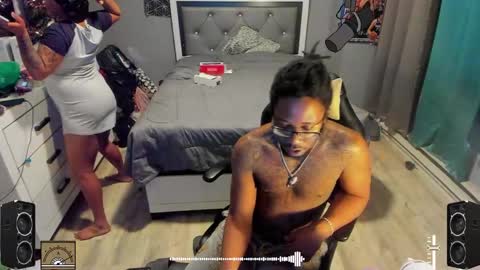 Snapshot of blaccanalmatters chatting on December 20, 2024, 12:52 am Plant Base Streamers From Pennsylvania online show from December 20, 2024, 12:52 am