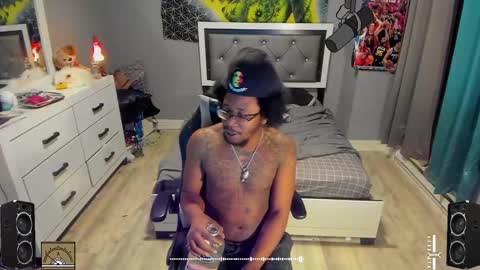 Snapshot of blaccanalmatters chatting on February 8, 2025, 11:24 pm Plant Base Streamers From Pennsylvania online show from February 8, 2025, 11:24 pm