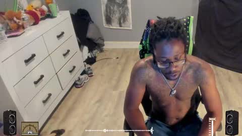 Snapshot of blaccanalmatters chatting on October 1, 2025, 10:38 pm Plant Base Streamers From Pennsylvania online show from October 1, 2025, 10:38 pm