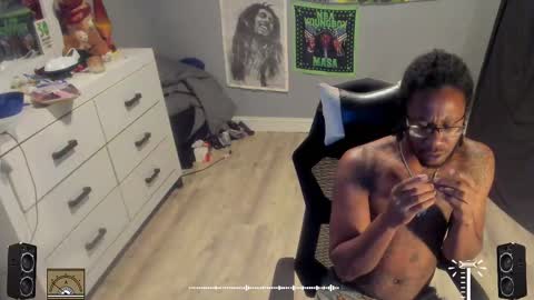 Snapshot of blaccanalmatters chatting on October 13, 2025, 10:54 pm Plant Base Streamers From Pennsylvania online show from October 13, 2025, 10:54 pm