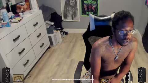 Snapshot of blaccanalmatters chatting on October 19, 2025, 10:43 pm Plant Base Streamers From Pennsylvania online show from October 19, 2025, 10:43 pm