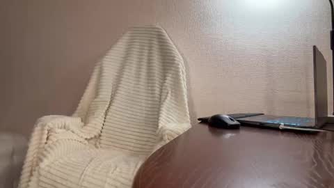Snapshot of black_alex_ chatting on May 7, 2026, 5:29 pm Alexandra online show from May 7, 2026, 5:29 pm