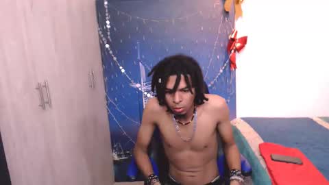 Black online show from December 7, 2024, 12:13 pm
