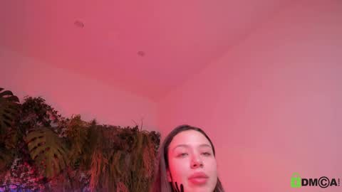 Snapshot of black_jenny chatting on December 7, 2024, 1:51 pm Jenny online show from December 7, 2024, 1:51 pm