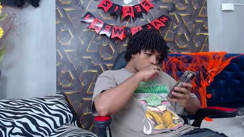 Snapshot of black_king_241 chatting on November 5, 2025, 3:28 am black_king_241 online show from November 5, 2025, 3:28 am